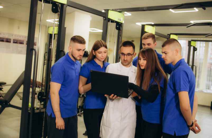 Une immersion dans un environnement professionnel international Un Potentiel de Plus