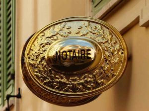 Renonciation à succession chez un notaire : combien coûte la démarche ?-Un Potentiel de Plus